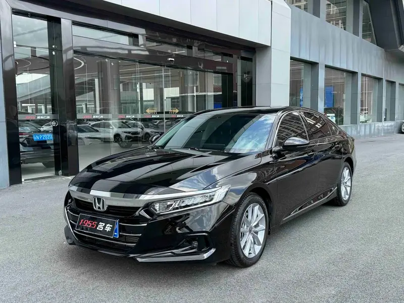 Honda Accord 260TURBO Luxury Edition, 2022 — фото 1