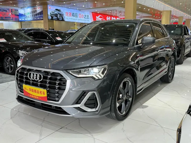 Audi Q3, 2021