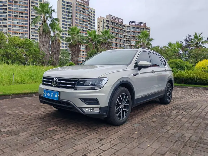 Volkswagen Tiguan L, 2017
