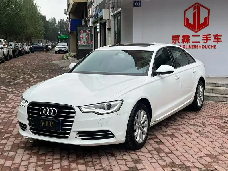 Audi A6L TFSI Version, 2015 — фото 1