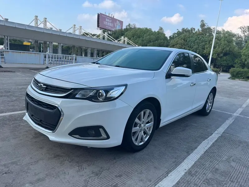 Chevrolet Malibu 1.5T Auto Luxury Edition, 2017 — фото 1