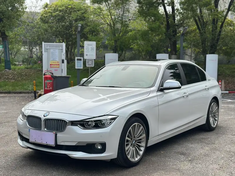 BMW 3-Series, 2019