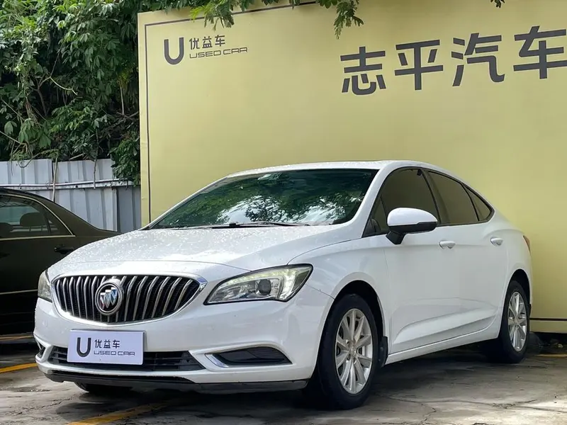 Buick Verano Sedan 20T Dual Clutch Leading Version, 2015 — фото 1