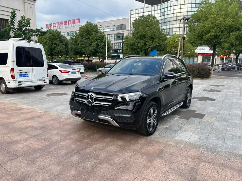 Mercedes-Benz GLE (Import) GLE 350 4MATIC Version, 2020 — фото 1