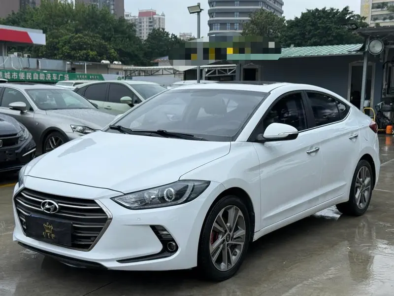 Hyundai Elantra Lingdong, 2016