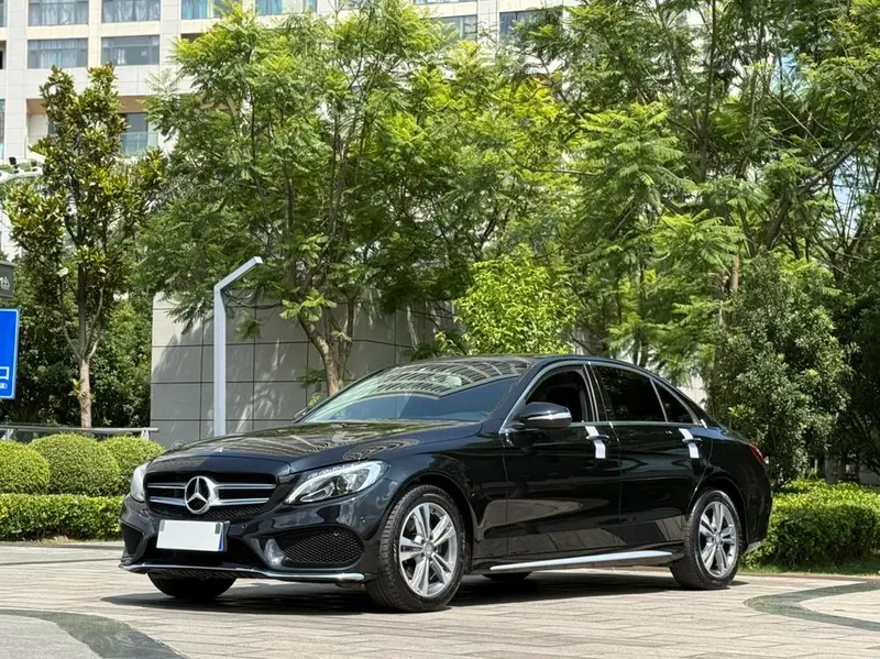 Mercedes-Benz C-Class, 2017