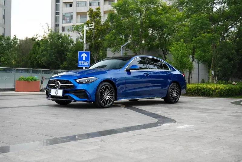 Mercedes-Benz C-Class, 2022