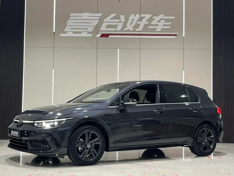 Volkswagen Golf 280TSI DSG R-Line, 2021 — фото 1
