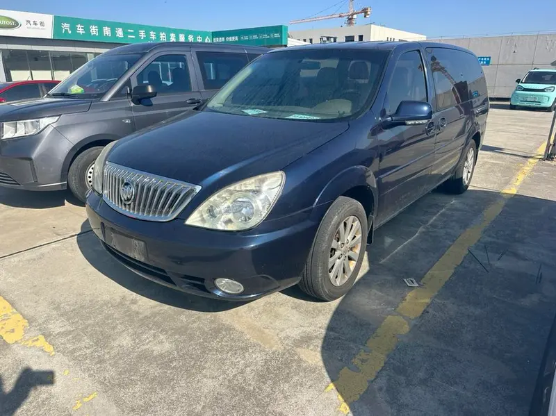 Buick GL8, 2014