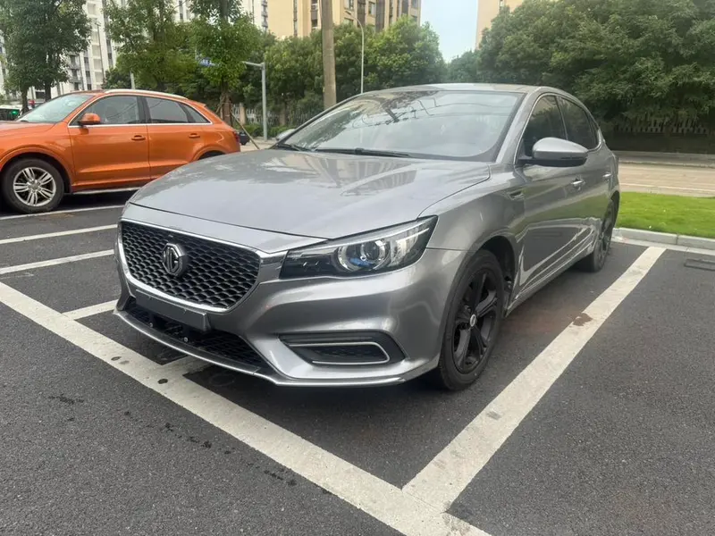 MG 6 20T Manual Luxury Smart Connected Edition, 2017 — фото 1