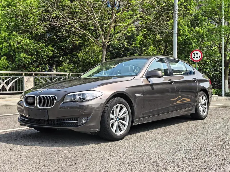 BMW 5-Series, 2013