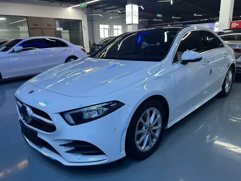 Mercedes-Benz A-Class A 200 L Sport Version Special Edition, 2019 — фото 1
