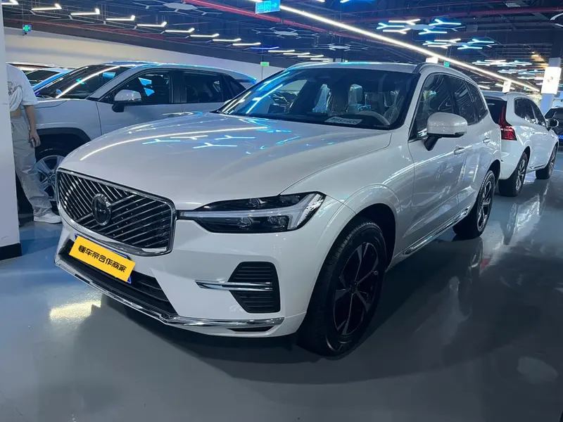 Volvo XC60, 2026