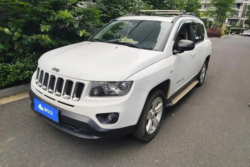 Jeep Compass (Import), 2015
