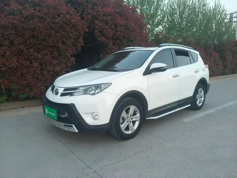 Toyota RAV4 2.0L CVT 4WD Sharp Edition, 2013 — фото 1
