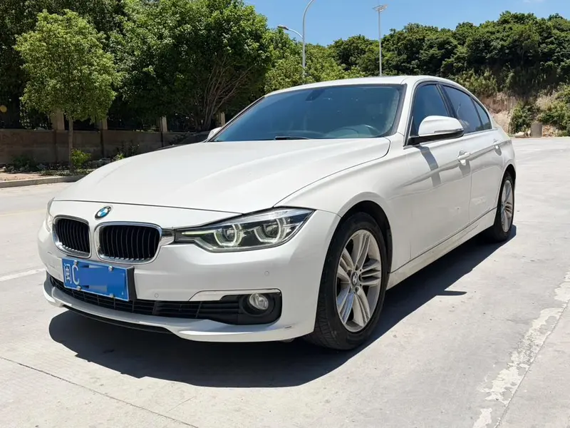 BMW 3-Series, 2016
