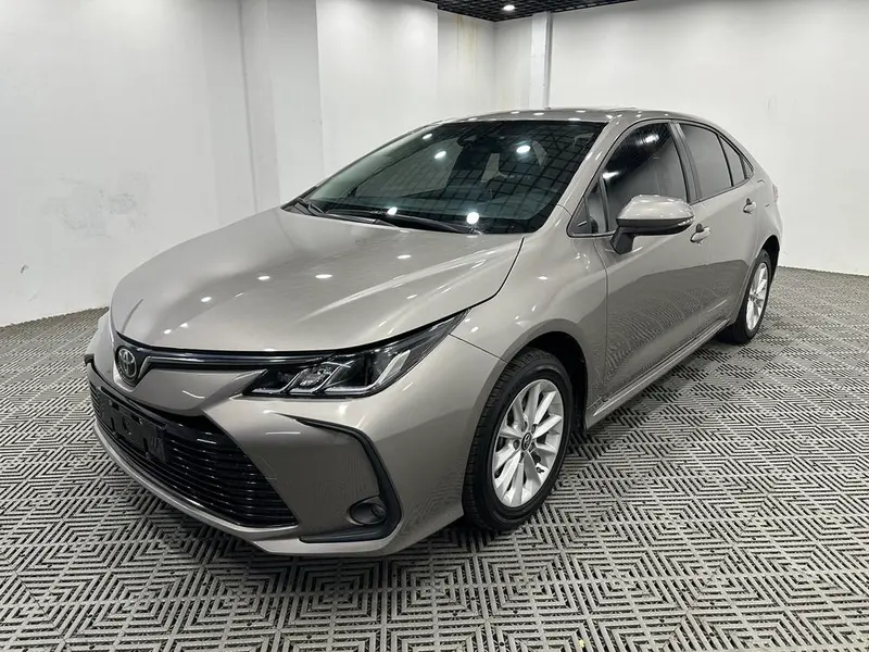 Toyota Corolla 1.2T S-CVT Elite PLUS Edition, 2021 — фото 1