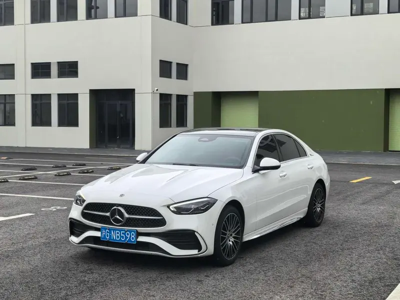Mercedes-Benz C-Class, 2024