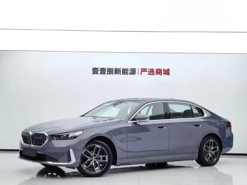 BMW i5, 2025