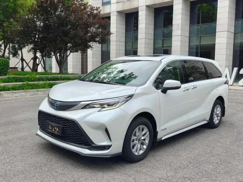 Toyota Granvia, 2023