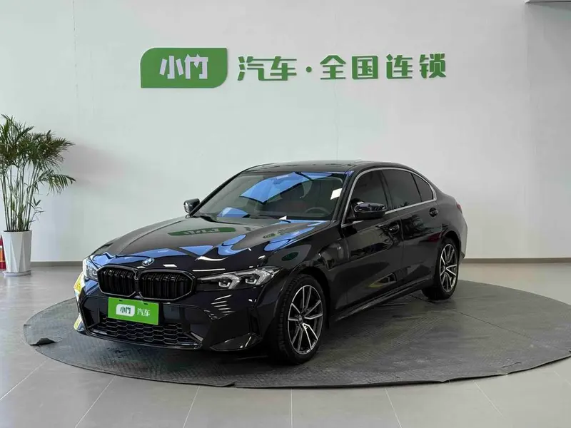 BMW 3-Series, 2023