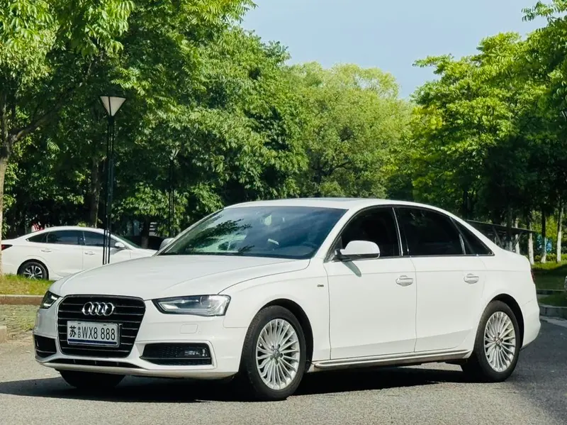 Audi A4L 35 TFSI Auto Sport Version, 2016 — фото 1