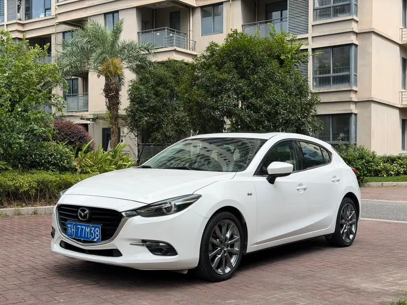 Mazda 3 Axela, 2017