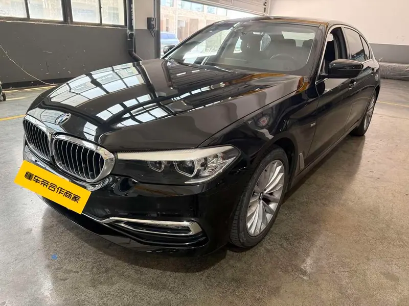 BMW 5-Series, 2018