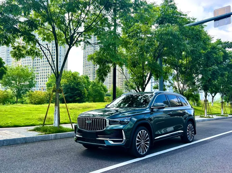 Geely Xingyue L, 2025