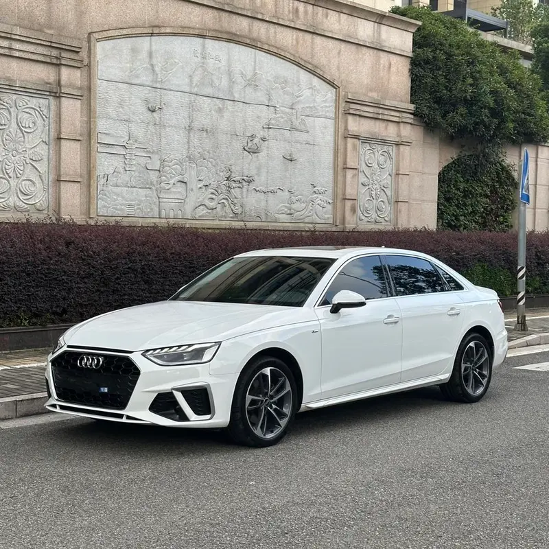 Audi A4L 40 TFSI Fashion Version, 2023 — фото 1