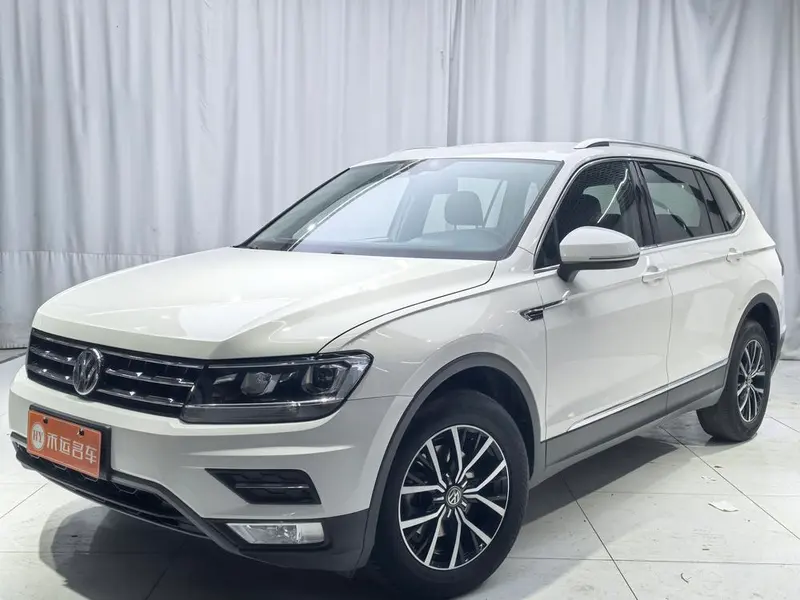 Volkswagen Tiguan L, 2018