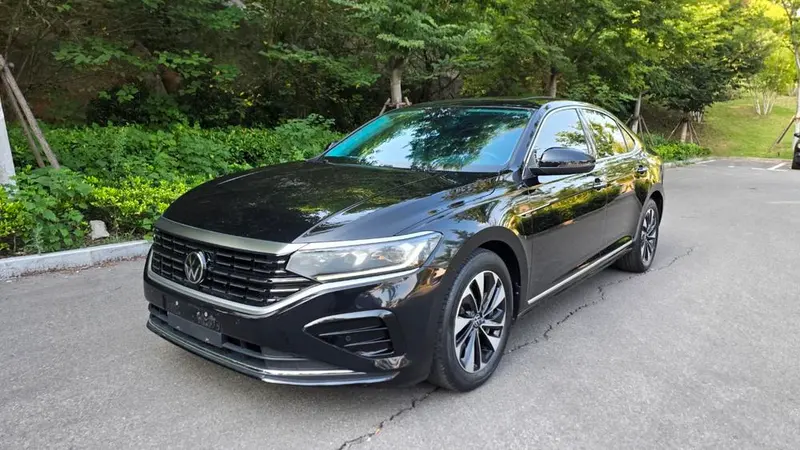 Volkswagen Passat, 2023