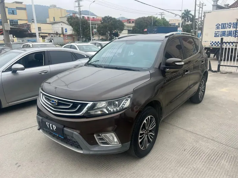 Geely Yuanjing X6 1.8L Manual Luxury Version, 2016 — фото 1