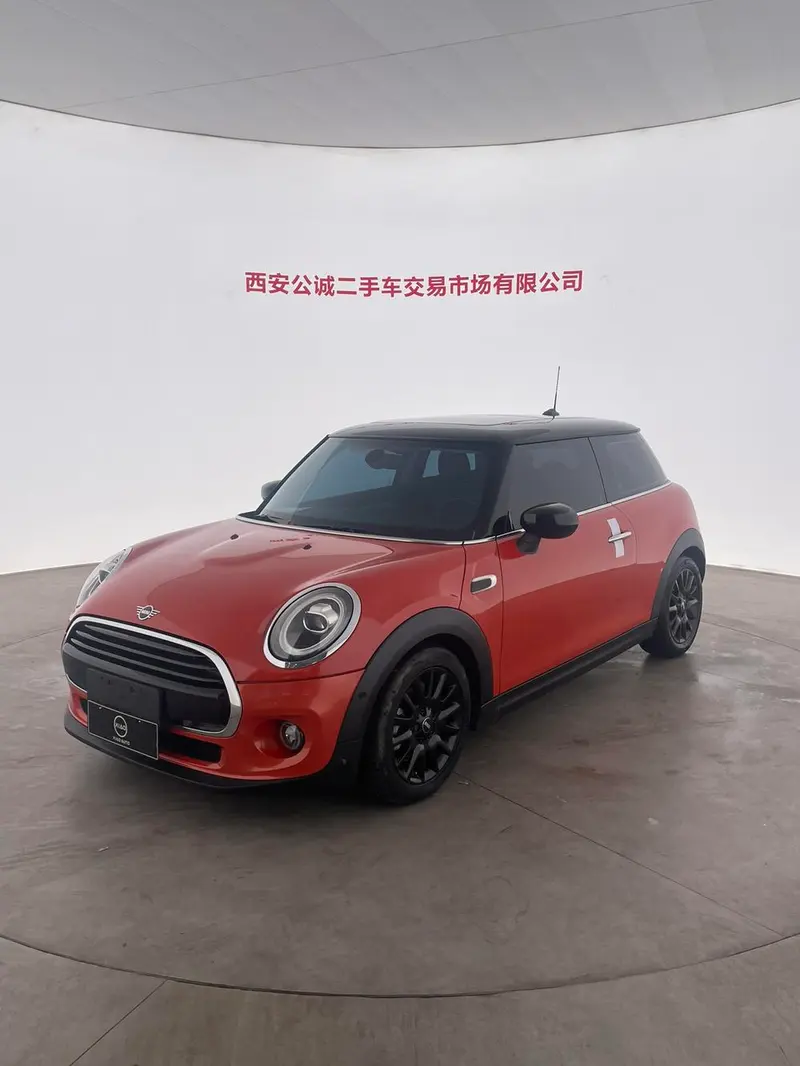 MINI MINI 1.5T COOPER Classic, 2019 — фото 1
