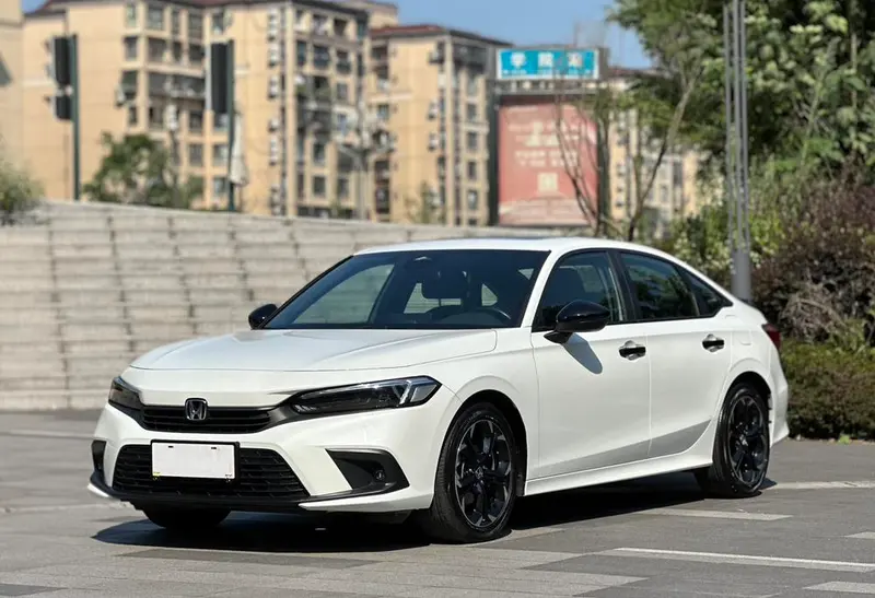 Honda Civic 240TURBO CVT Dynamic Edition, 2022 — фото 1