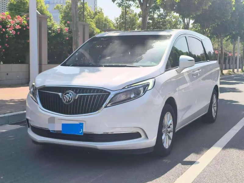 Buick GL8, 2017