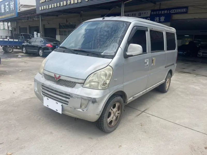 Wuling Rongguang 1.2L Standard Version, 2011 — фото 1