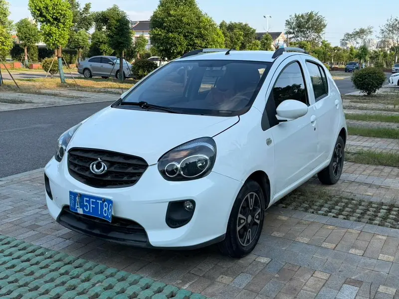 Geely Classic Panda 1.5L Auto Cool Edition, 2015 — фото 1