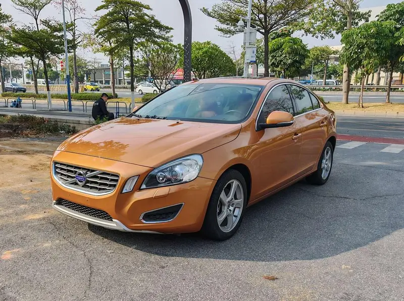 Volvo S60 (Import) 1.6T DRIVe Edition, 2012 — фото 1