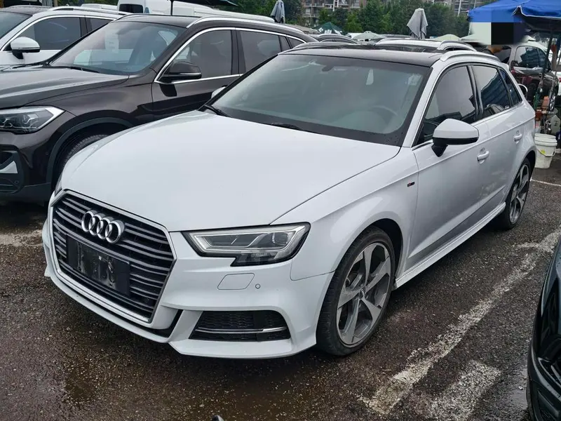 Audi A3 Sportback 35 TFSI Sport Version, 2017 — фото 1