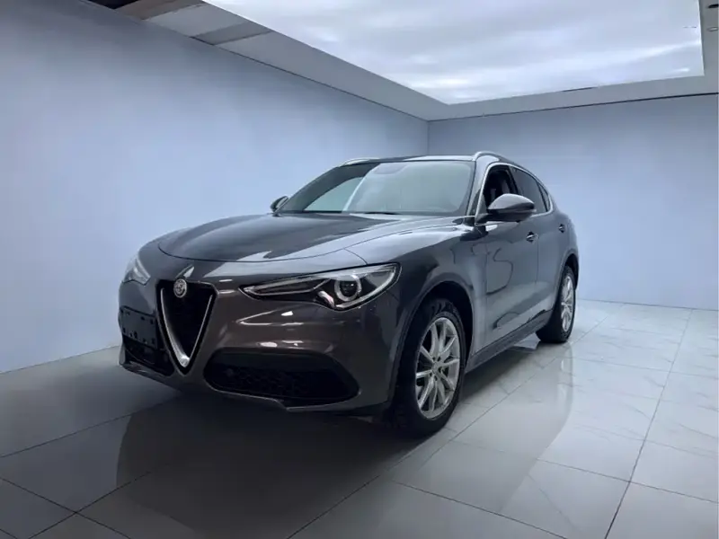 Alfa Romeo Stelvio, 2019