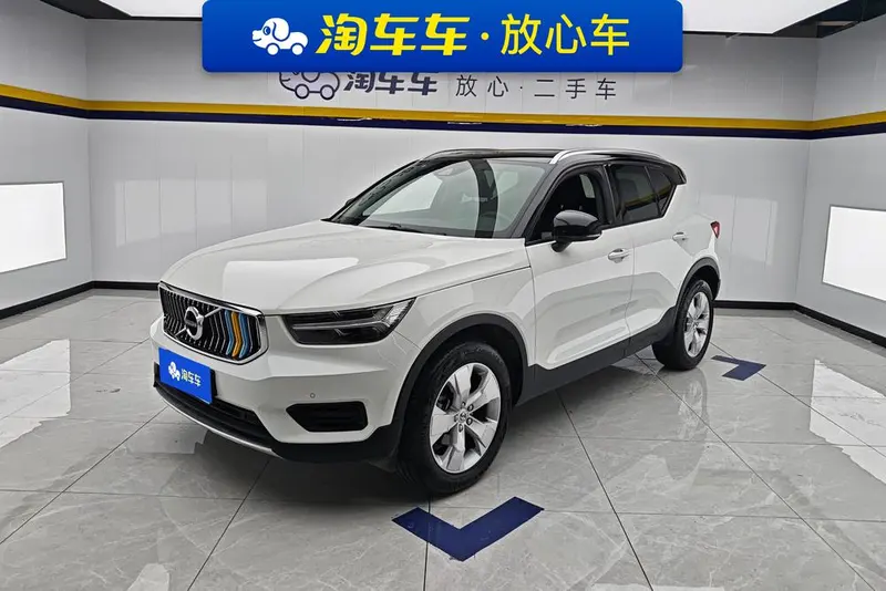 Volvo XC40, 2021