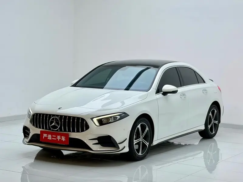 Mercedes-Benz A-Class Facelift A 200 L Sport Fashion Edition, 2022 — фото 1