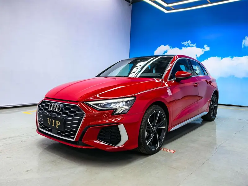 Audi A3 Sportback 35 TFSI Fashion Sport Version, 2023 — фото 1