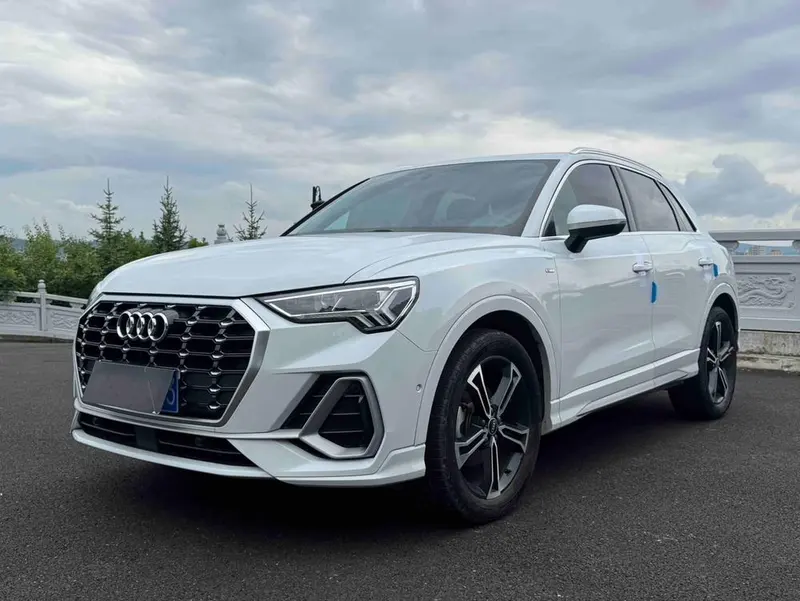 Audi Q3, 2021