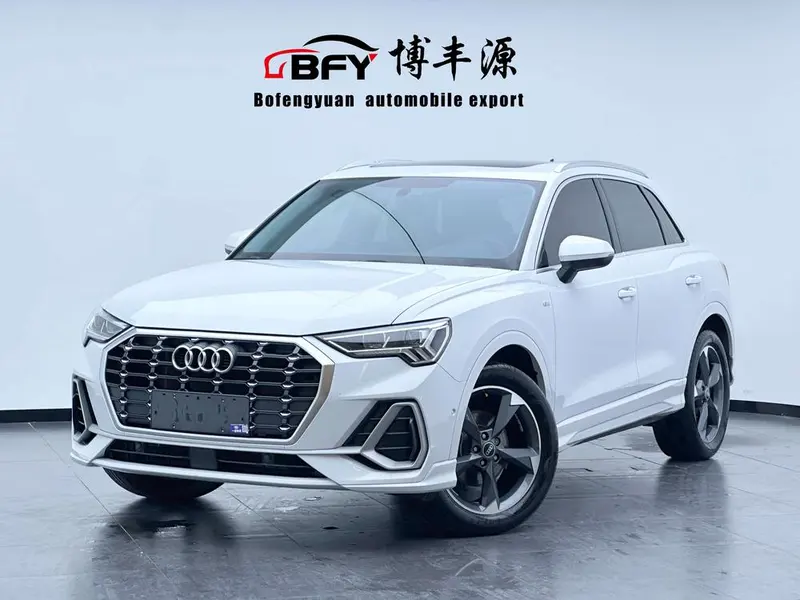 Audi Q3, 2022