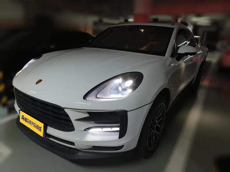 Porsche Macan, 2018