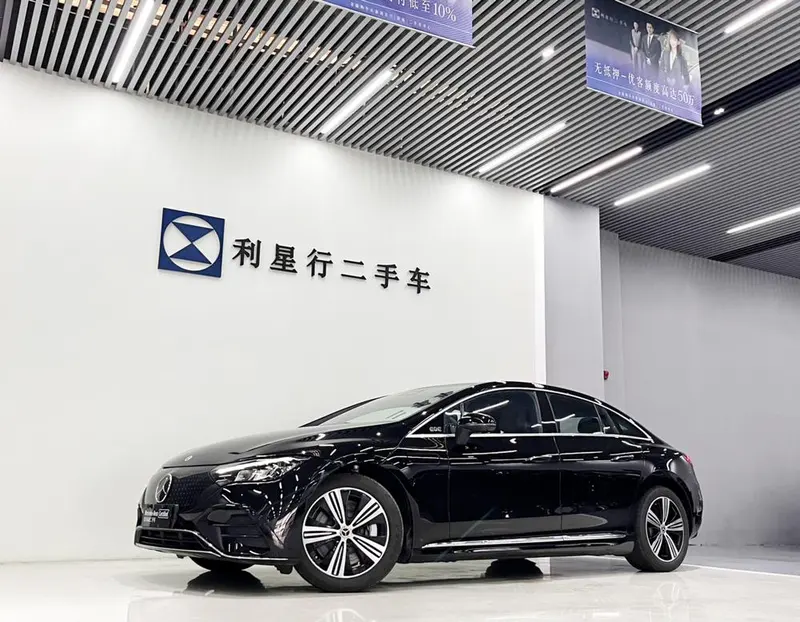 Mercedes-Benz EQE, 2025