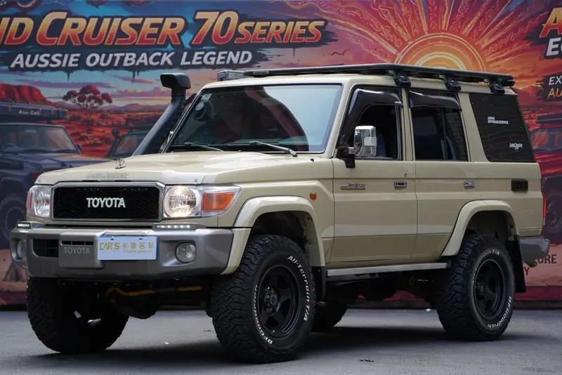 Toyota Land Cruiser 70 Series 4.0L Manual 4WD 4 Seater Parallel Import, 2018 — фото 1