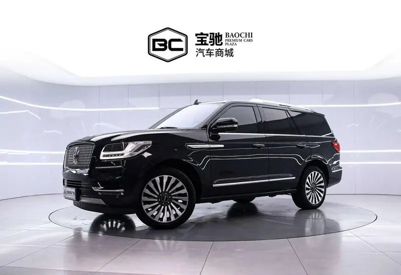 Lincoln Navigator 3.5T Premium Edition, 2020 — фото 1